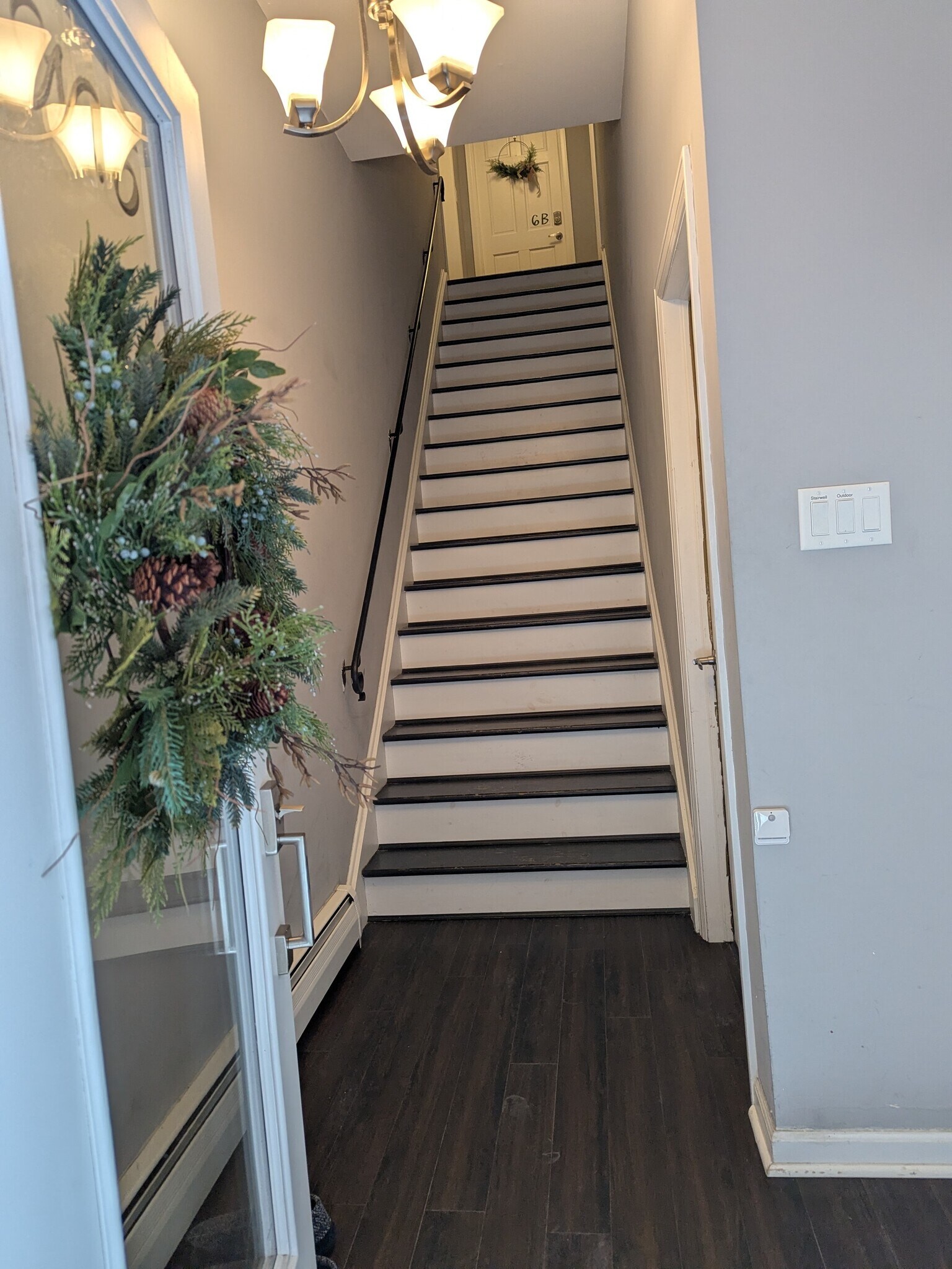 Building Photo - 6 Millrace St N