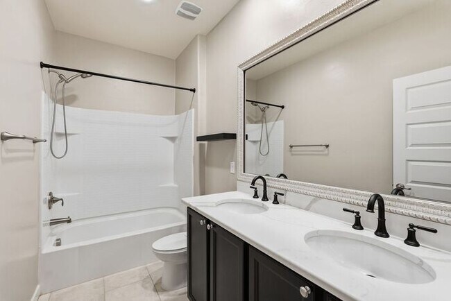 Building Photo - 9684 N Texas Ebony Ln