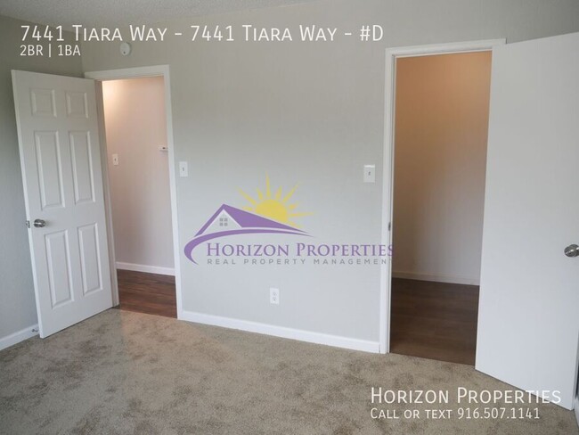 Building Photo - Remodeled 2 Bed 1 Bath 894sqft Second Floo...