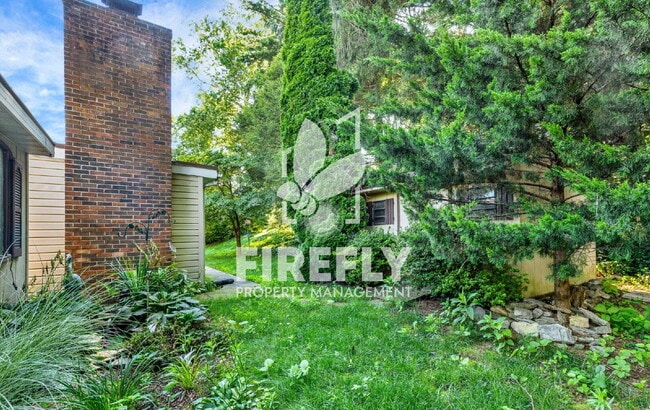 Building Photo - Charming Ranch Home in Hempfield School Di...