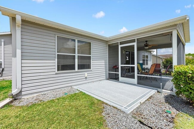 Building Photo - 470 Oboe Way