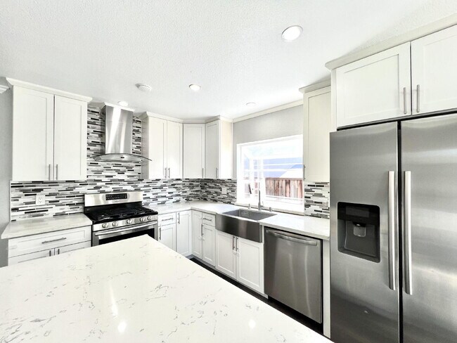 Building Photo - Beautiful 4BR Home in San Jose