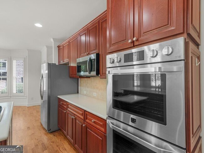 Building Photo - 5074 Healey Dr