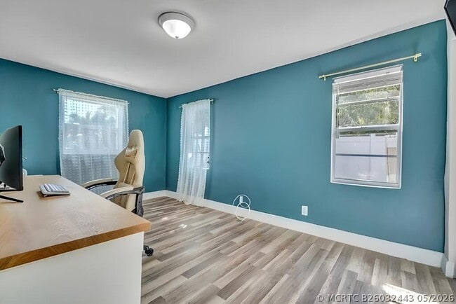 Building Photo - 6941 Boston Dr