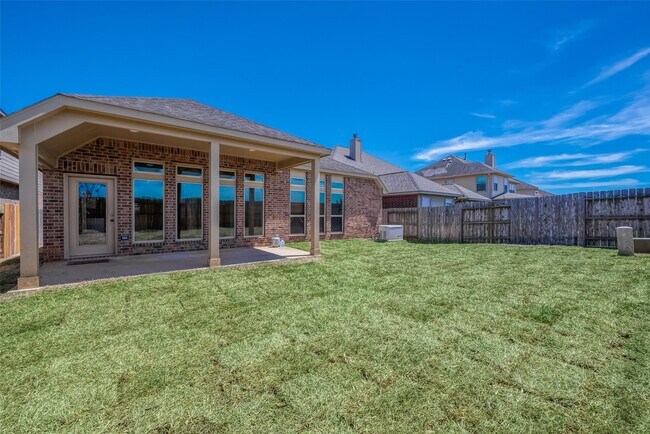 Building Photo - 6015 Hewes Point Ln