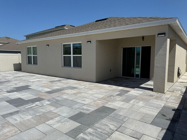 Building Photo - 637 Talisi Lp