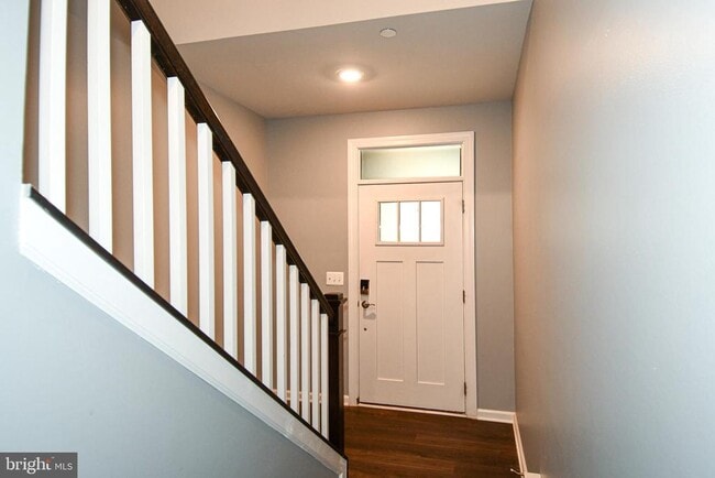 Building Photo - 20739 Heron Landing Dr