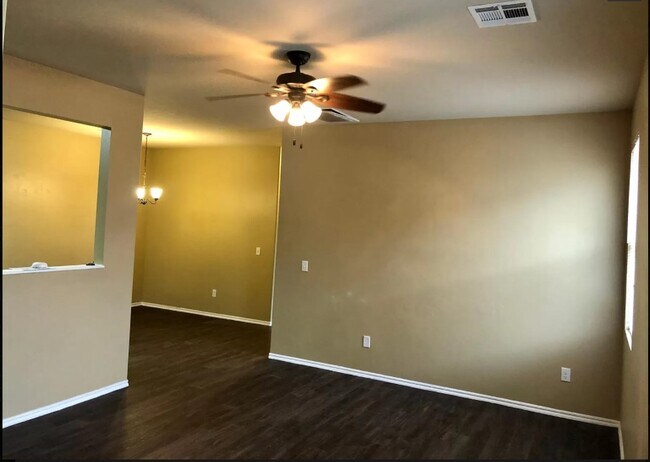 Building Photo - 100 Barrett Pl