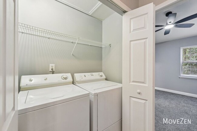 Building Photo - 12315 Bluestem Ln