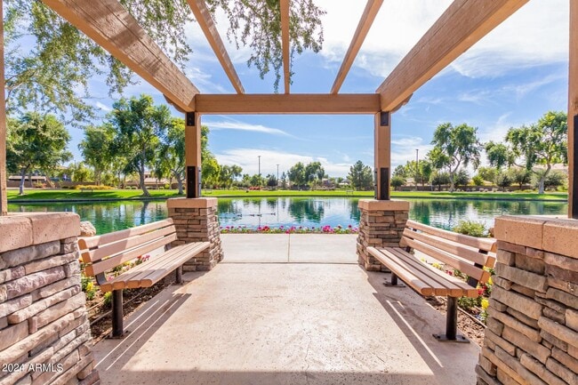 Building Photo - 4333 S Rim Ct