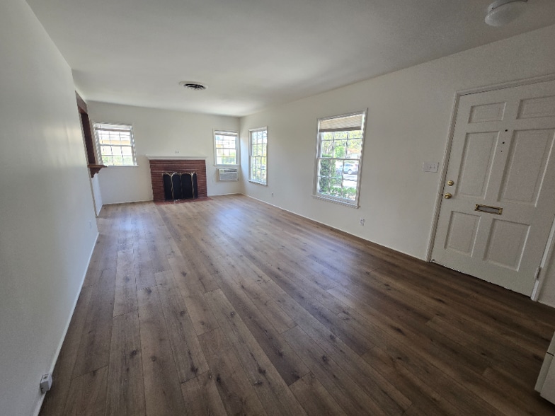 Building Photo - 7246 Allott Ave