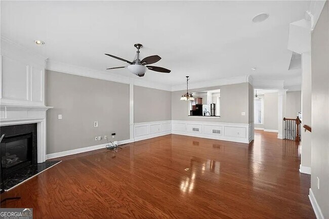 Building Photo - 4753 Cheviot Way SE