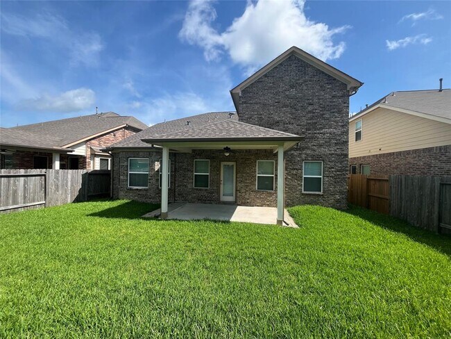 Building Photo - 7010 Stevenson Dr