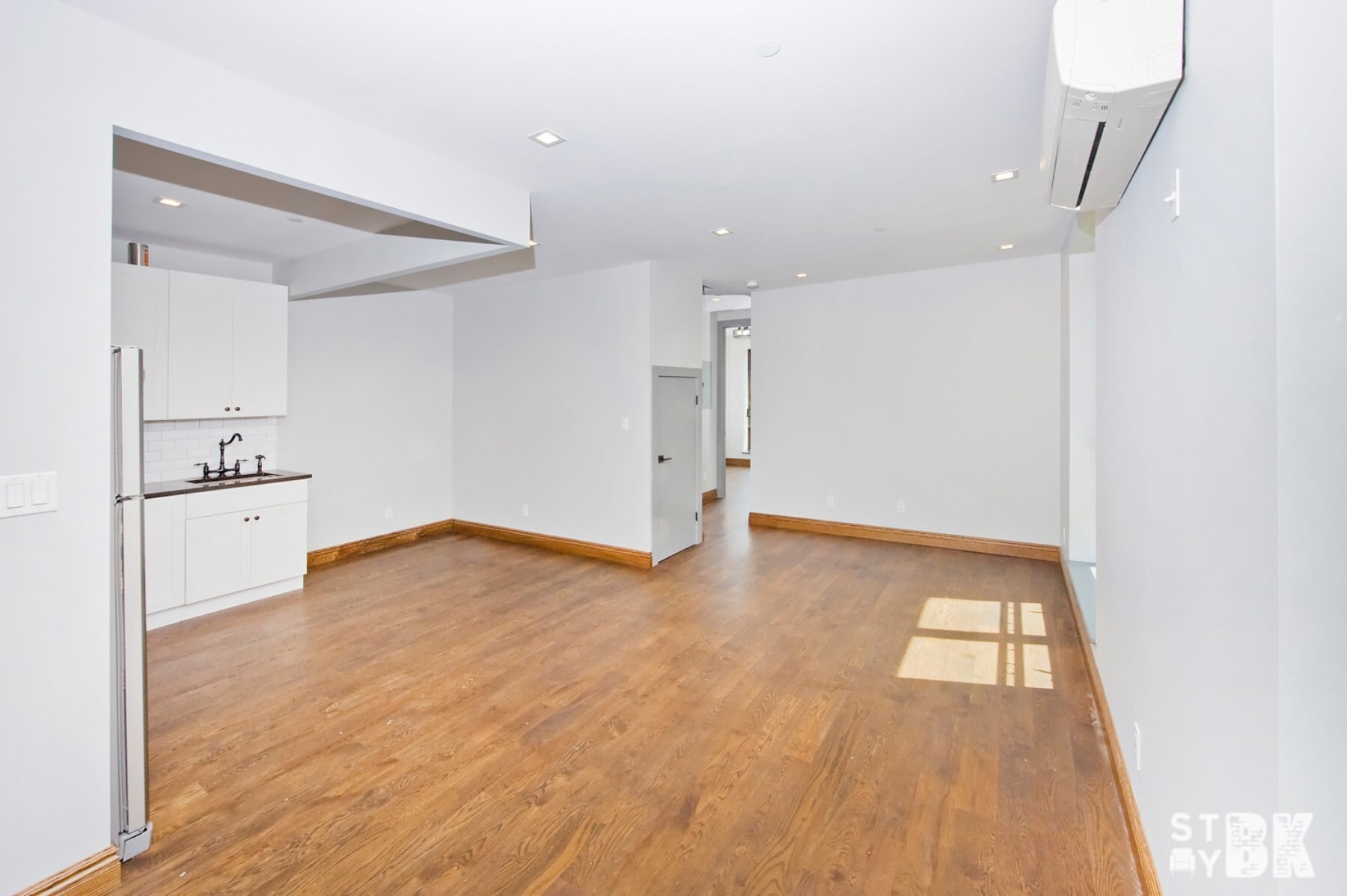 Building Photo - 599 Myrtle Ave