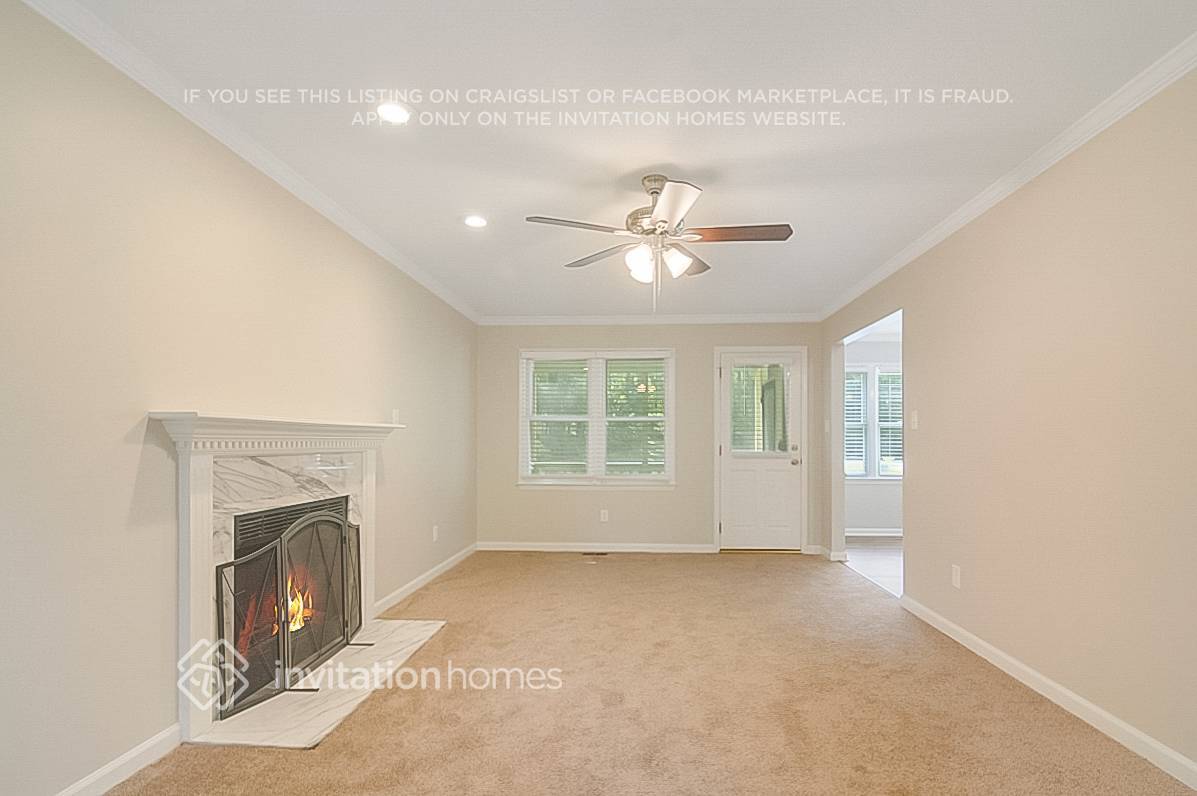 Building Photo - 4216 Willowdale Ct