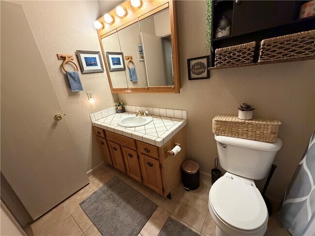 Building Photo - 1280 Mohave Dr