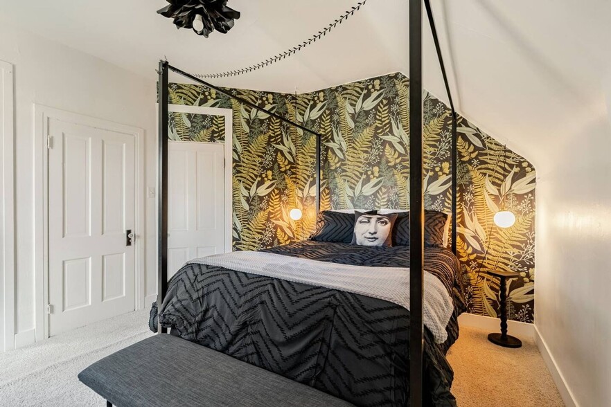 Primary Photo - 1155 Josephine St