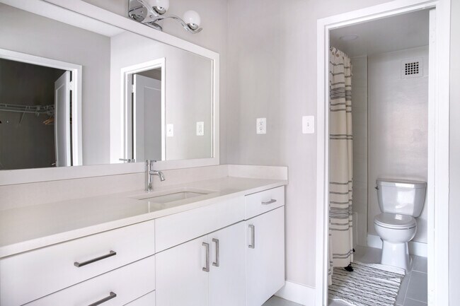 Building Photo - 1515 Richmond Hwy