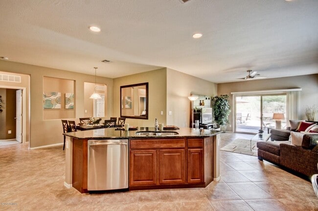 Building Photo - Gorgeous 4 Bed single level home at  Fireside - Norterra