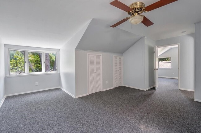 Building Photo - 1747 Maux Dr