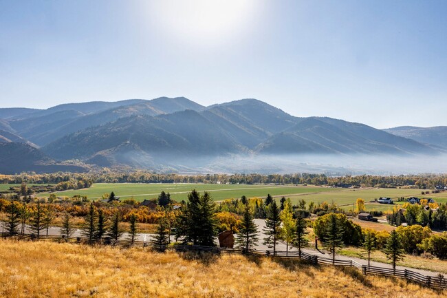 Building Photo - Magnificent Mountain Retreat in Oakley, Utah