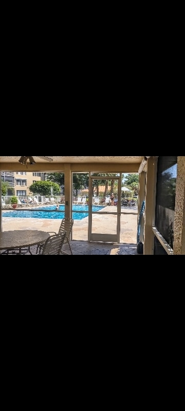 Building Photo - 15171 Cedarwood Ln