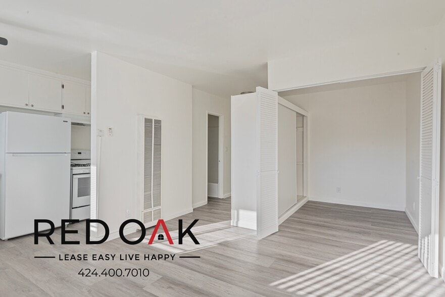 Building Photo - 333 N Brand Blvd