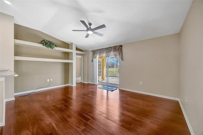 Building Photo - 5600 S Sparrow Hawk Ct