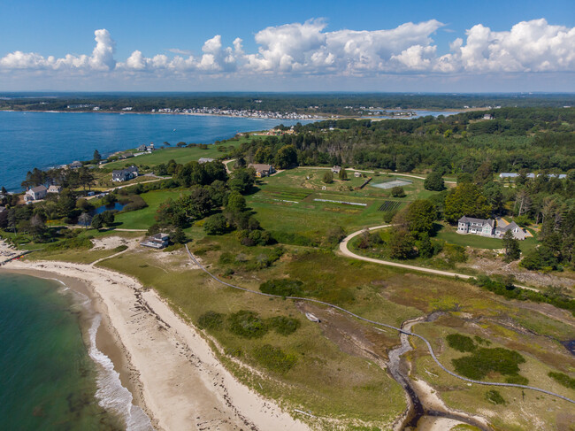 Building Photo - 7 Ram Island Farm Rd