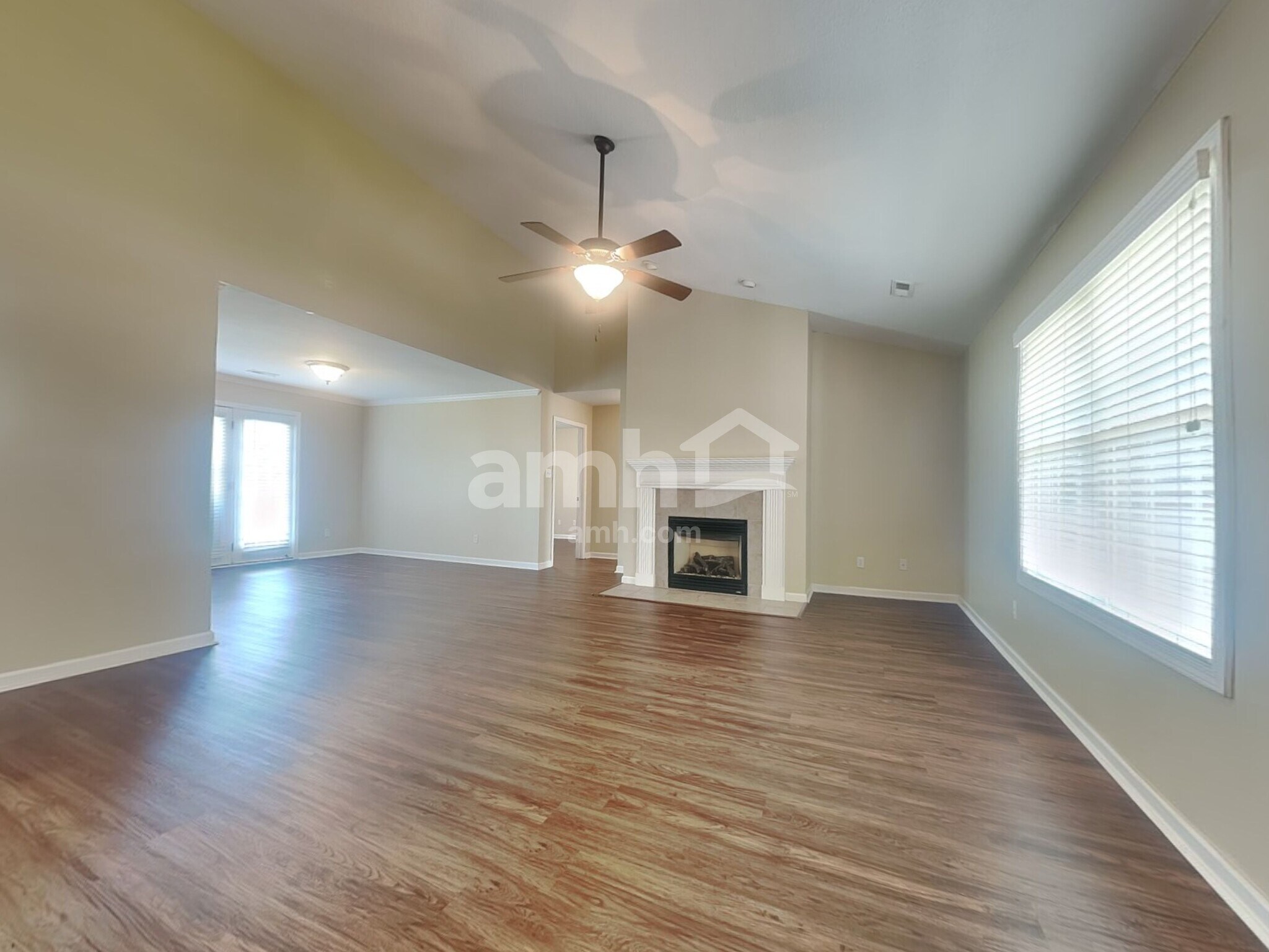 Building Photo - 6560 Gentlewinds Dr