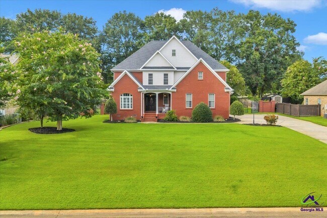 Building Photo - 210 Kenna Way