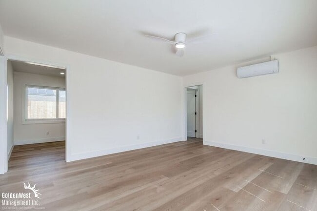 Building Photo - Fully Remodeled 3Bdm 2Ba Home in the Heart of Serra Mesa!