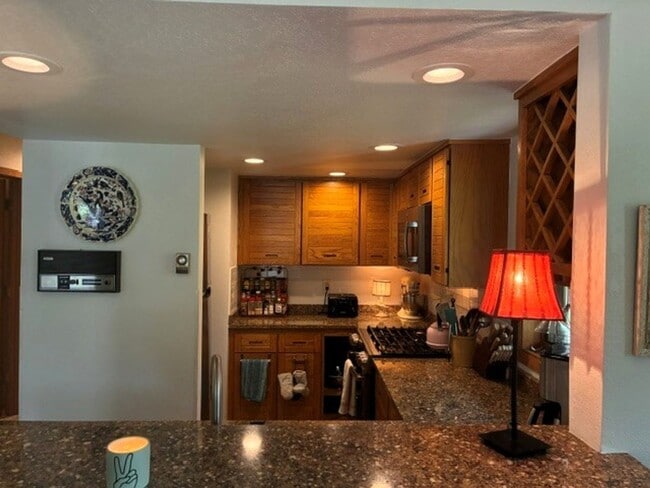 Building Photo - 1653 Oro Grande Dr