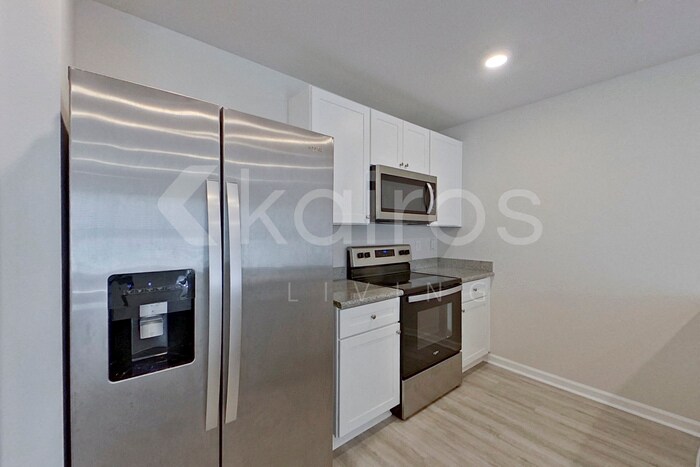 Building Photo - 4678 Malay Cir