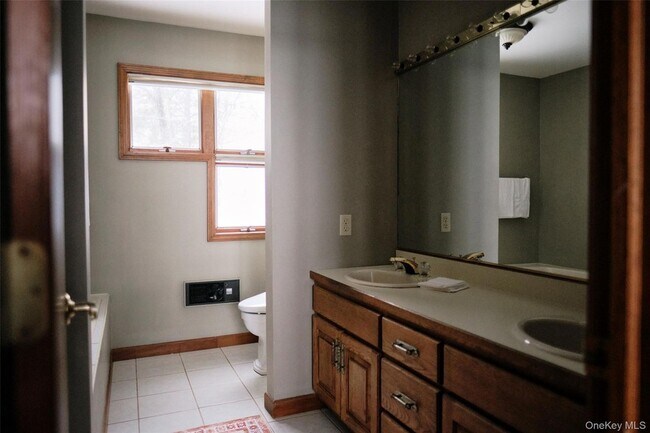 Building Photo - 136 Browning Blvd