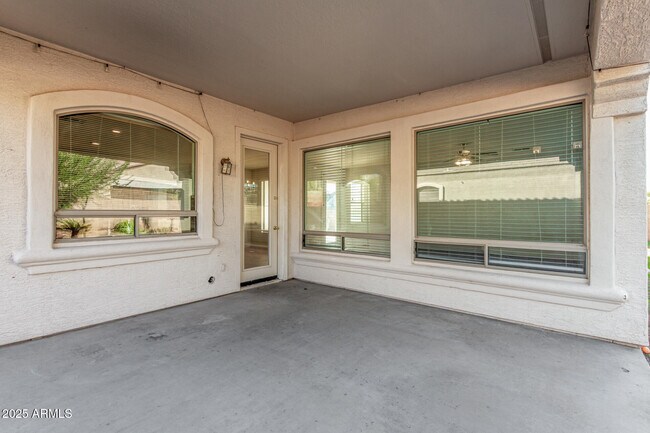 Building Photo - 3712 E Fruitvale Ave