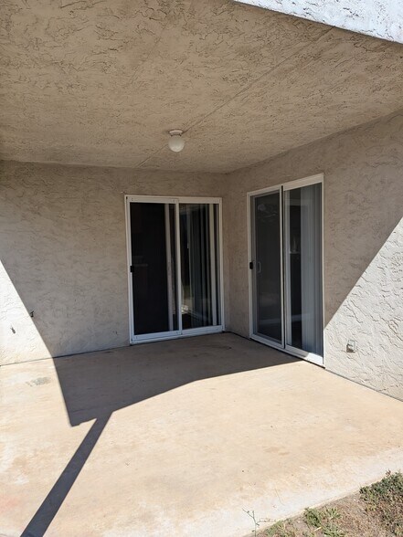 Building Photo - 3055 Snowbird Dr