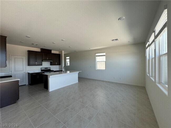 Building Photo - 9158 Nostrand Ave