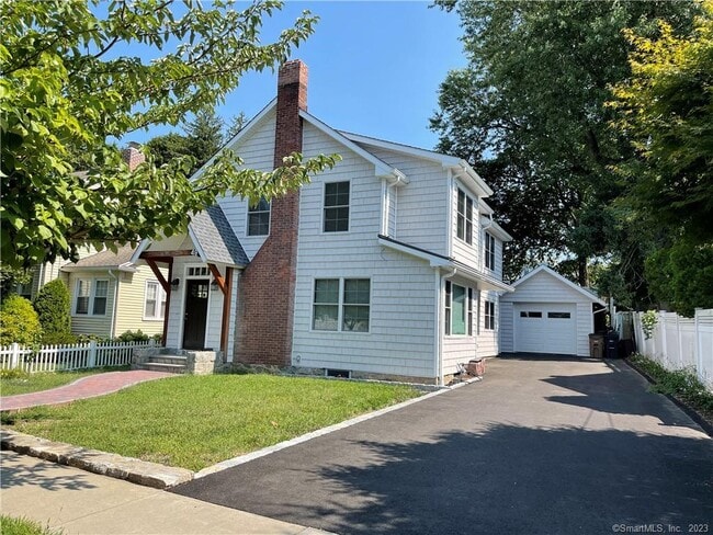 Primary Photo - 49 Midland Ave