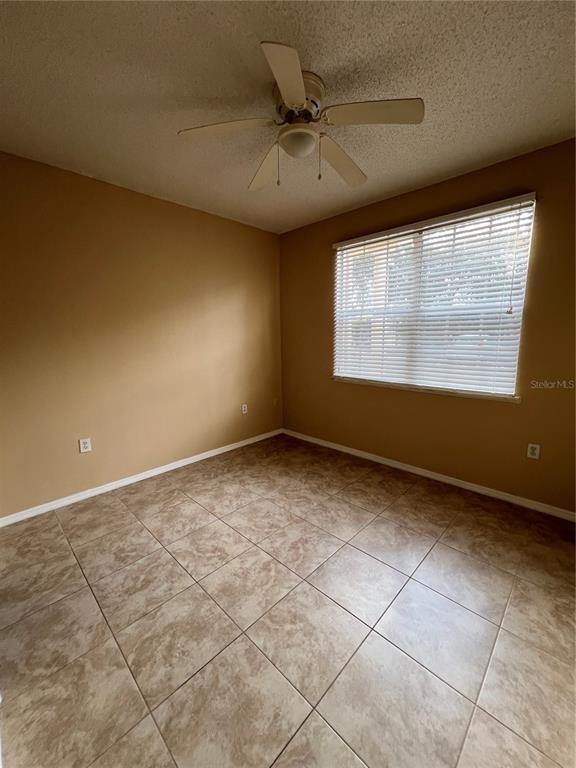 Building Photo - 10855 Windsor Walk Dr