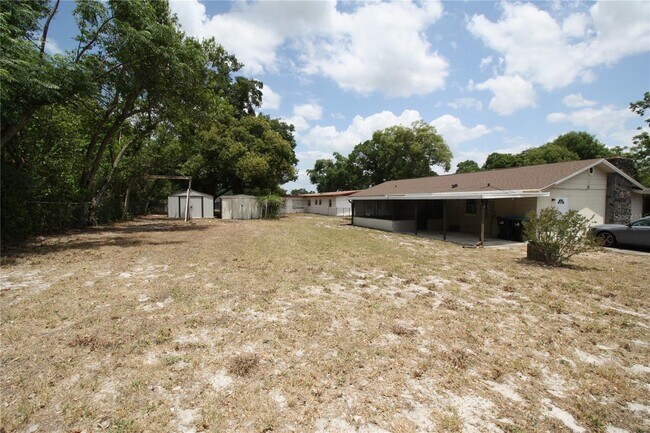 Building Photo - 5524 Clearview Dr