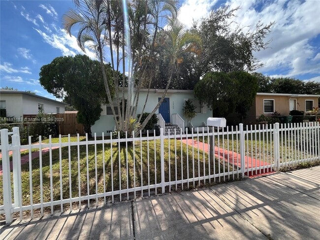 Building Photo - 1860 NW 52nd St