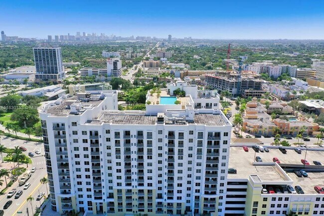Building Photo - 1830 Radius Dr
