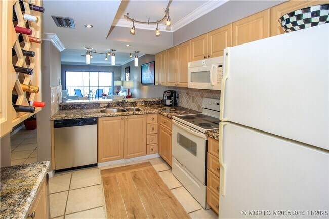 Building Photo - 4720 NE Sandpebble Trce