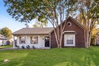 Building Photo - 7881 Collins Wood Cove