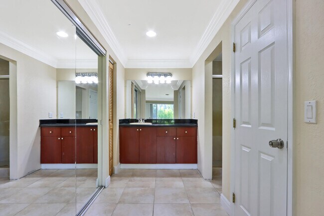 Building Photo - 11074 Monet Woods Rd