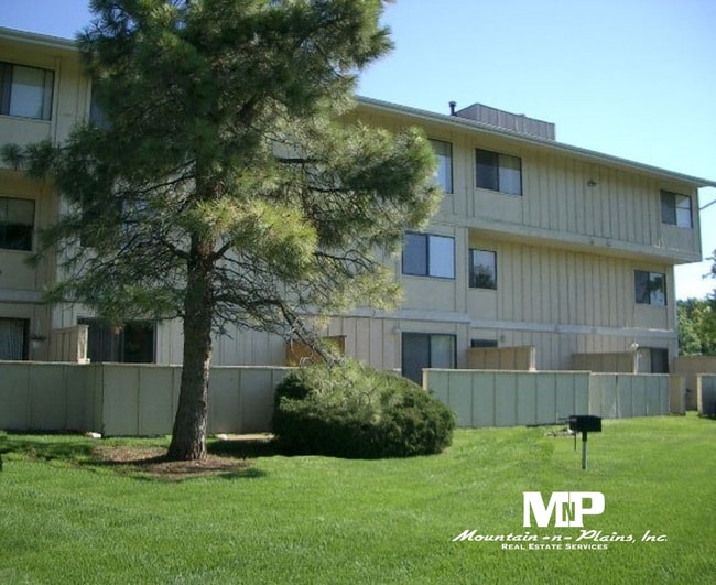 Primary Photo - 1705 Heatheridge Rd