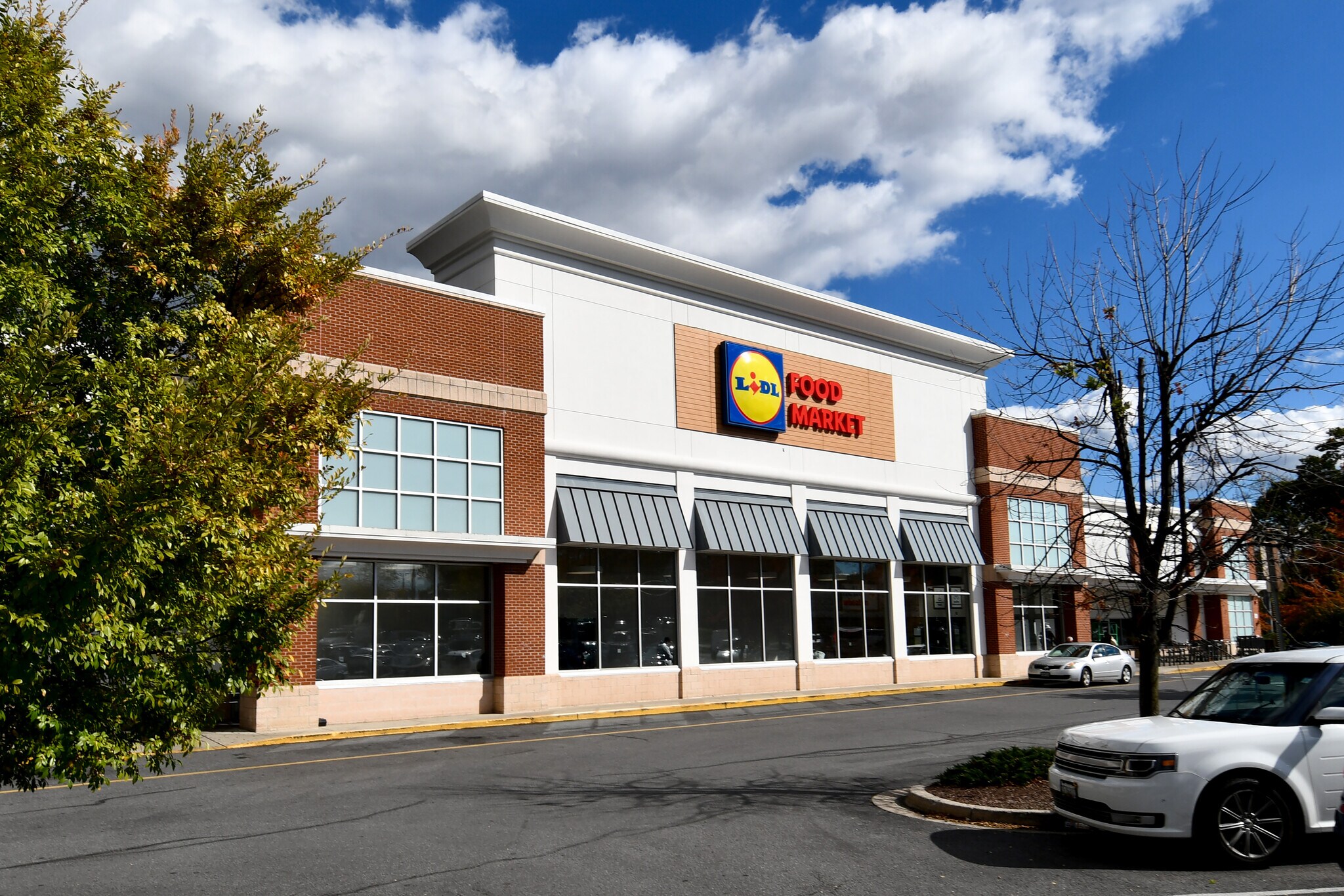 Building Photo - 2421 Auden Dr