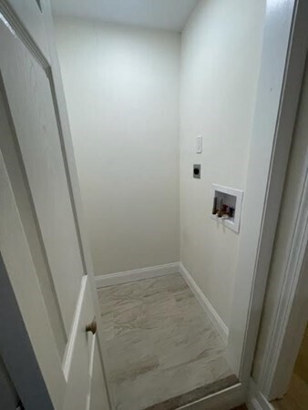 Building Photo - 1305 Washington St