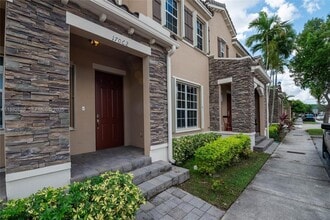 Building Photo - 17062 SW 95th Terrace